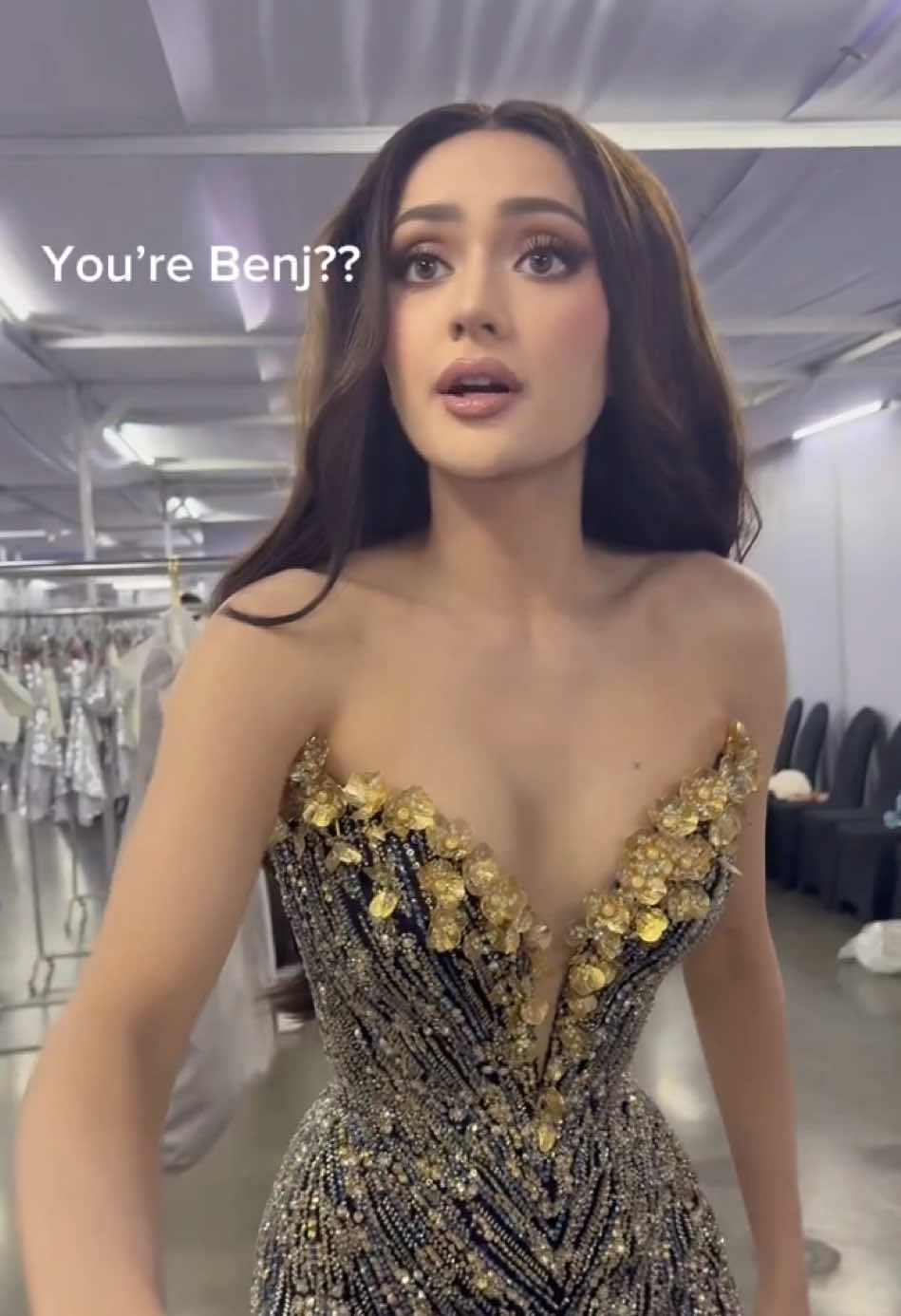 You’re Benj? Kacute ni Ahtisa! 😍 Ahtisa Manalo | Miss Universe 2025 Preliminary Evening Gown Competition #ahtisamanalo #missuniversephilippines #missuniverse2025 #eveninggown #maktumang 