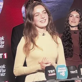 iyiki doğdun ava yamanım bi tanem. nice mutlu senelerin olsun seni tanıdıgım icin cok sanslıyım iyiki tanıdım seni iyiki girdin hayatıma seni çok seviyorum dogum günün kutlu olsun💚 [ #taşacakbudeniz #avayaman #eleni #keşfet ]