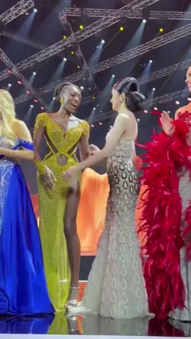 Hương Giang sau phần thi Evening Gown bán kết Miss Universe 2025 #huonggiang #missuniverse #chuyennhungnanghau 