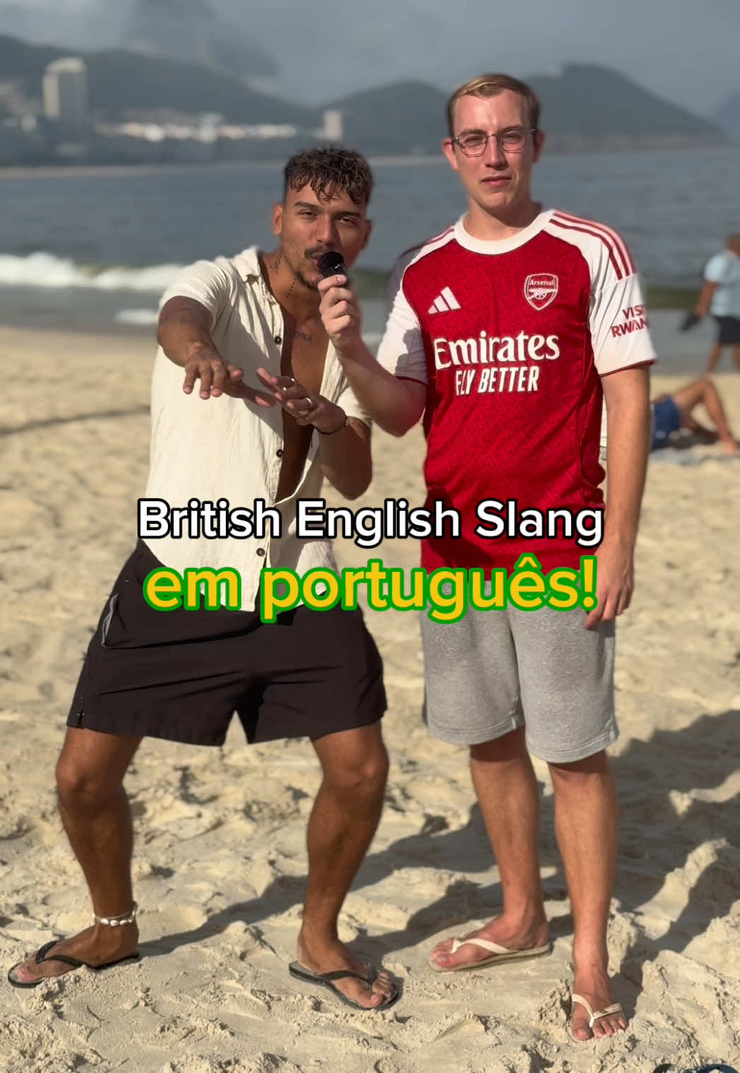 British English Slang you NEED to know and their Portuguese meanings! 🇬🇧🇧🇷 Learn these useful and common British slang words and their equivalents in Brazilian Portuguese!  Whether you’re from Brazil, Europe, Japan, etc., you can use these words to sound like a native speaker and improve your English vocabulary! ✏️ Do you know more slang words? Write them in the comments! 👇 #english #learnenglish #englishslang #fyp #ingles 