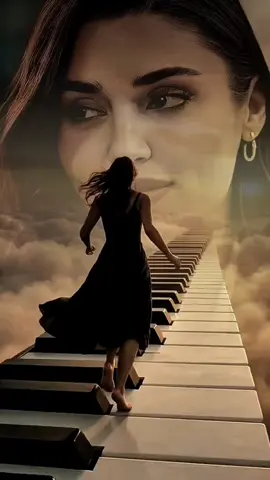 ”‏تكسرنا الحياة فيجبرنا الله ونعود اقوى“.👉👌