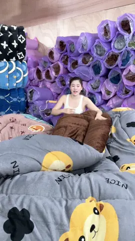 chăn yuki êm ấm sang sịn….#chăn #chanlong #muataitiktok #chanlongtho 