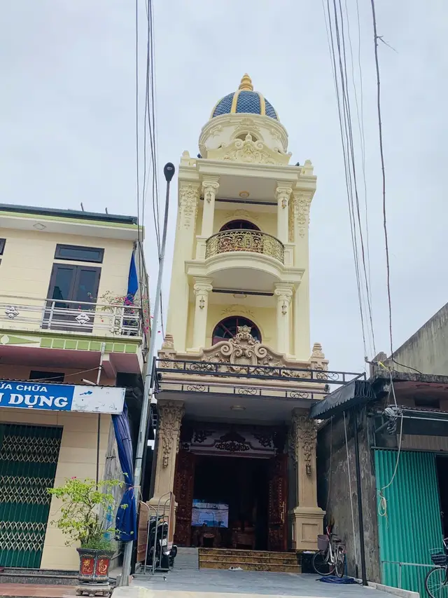 Chúc mừng hai em Phương Mai.Đã hoàn thành công trình bao gian nan vất vả nhé.