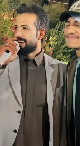 لبست اتك نص ردان 😂✌#علوش_العلواني #جوبي_علوش_العلواني #اكسبلورexplore #اكسبلور #الفنان_محمود_الحلبوسي @الفنان محمود الحلبوسي @فانز محمود الحلبوسي @فانز محمود الحلبوسي✪ @صفاء الجميلي /Safaa Aljumaili 