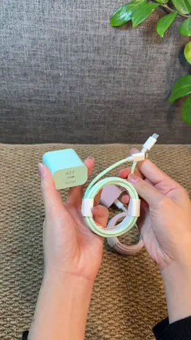 Sạc nhanh 20w tự động ngắt #sacnhanh20w #sacnhanh #xuhuong  @Yến Chợ Xép 🎒  @Yến Chợ Xép 🎒  @Yến Chợ Xép 🎒 