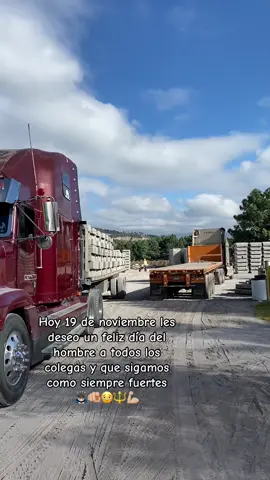 #motivacionpersonal♥️ #mifielcompañero❤️ #canelo2🤎🤎 #condorfreightliner🔰😉 #trailerosguatemaltecos🇬🇹💯😎 