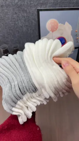 Mùa đông lạnh buốt thì cứ cho con đi tất lót lông giữ ấm tốt #tatchanchobe #tatchan #tatlotlong #tatlotlongchobe #xuhuong #thanhhoai22003 