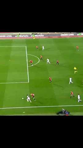 vini Jr✨✨✨🇧🇷🇧🇷🇧🇷🇧🇷🇧🇷#brasil🇧🇷 #fyp #vinijr #skills #football 