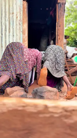 Hawa wamama wanaamka aje sasa😂😂😂 #dadasarahyoutube #kikuyucomedy @wa kairu 