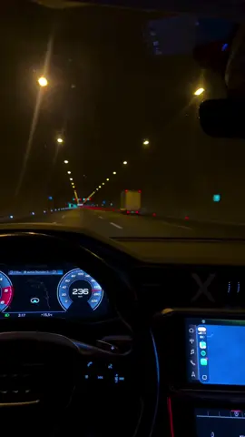 Yağmur İnat Etti Yine. #audi #a6 #tünel #hız #keşfet 