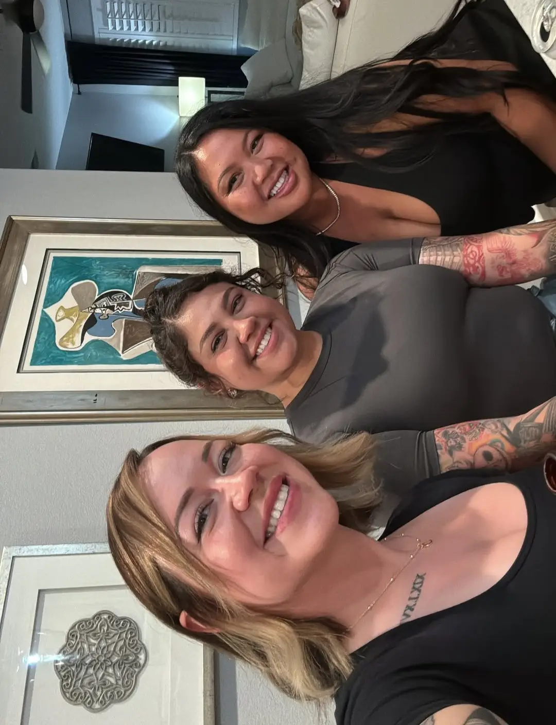 my best friends 🧡 looking like sisters to me .😍😍😍