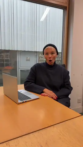 Pls Santa if you're listening x #uni #student #finance #studytok