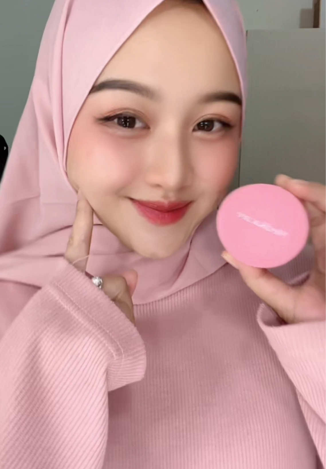 Mama ini siapa yang punya 🎀 @medikacareskincare  #bumilglowing #bumilsehat #scincarewajah #fypシ゚ 