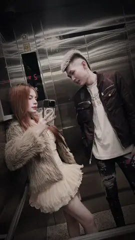 thân toàn độc 😆