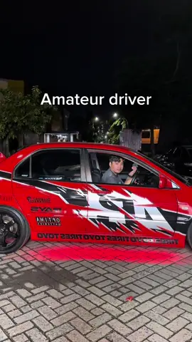 Jarak tempat duduk berdasarkan skill mengemudi 🤌🏻 • #hibikievo #justforfun #jokes #jdm #tokyodrift      