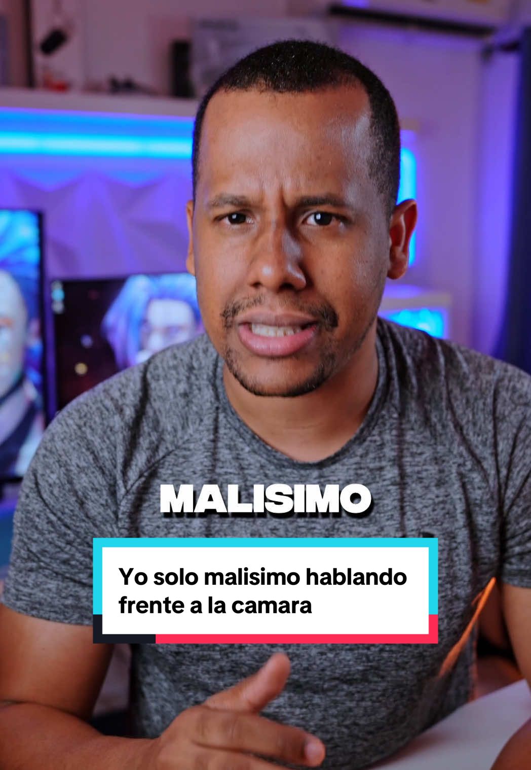 Yo soy malísimo hablando frente a la cámara 😭 #pcgamer #techtips #pctips #teleprompter #techtok 