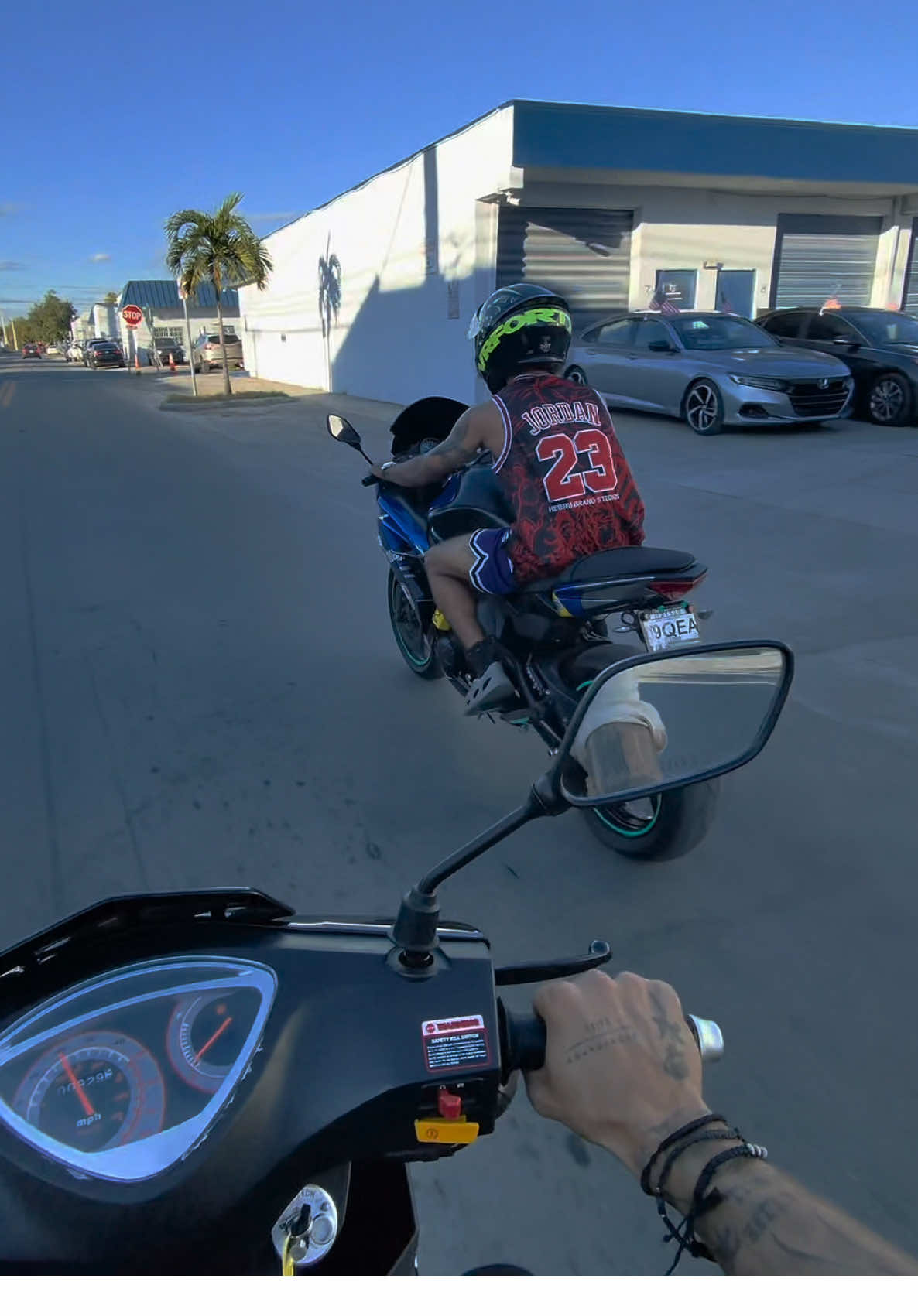 Un pequeño paseo con el pibe de 17 años que compró la Ninja 650 para asegurarme de que sabe manejarla y puede llegar bien a su casa! 🏁 Se fue la Kawasaki Ninja 650! 🚀 #miami #gta #viral #race #pov 