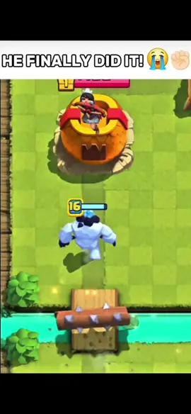 #clashroyal #fyp #viral #evolution #golem 