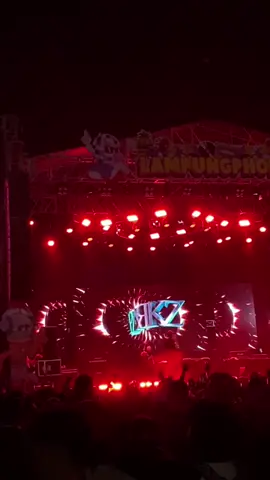 tembak langit lampung bareng @BANG MISTER ALOY #fypシ゚ #lampungtiktok #lampungphoria #lampung #lampungpride 