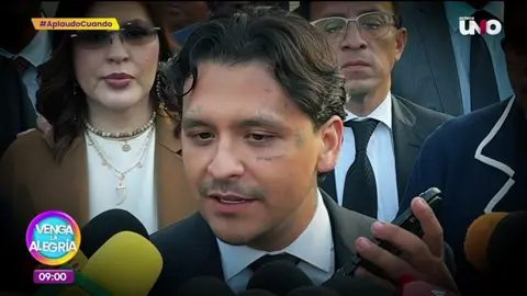 #ChristianNodal no será vinculado a proceso, después de que el cantante pasará por una audiencia de más de 10 horas en el Reclusorio Oriente. 👀💥 #VLA 📺 Lunes a viernes, 8:55 a.m. por @aztecauno #AngelaAguilar #espectáculos 