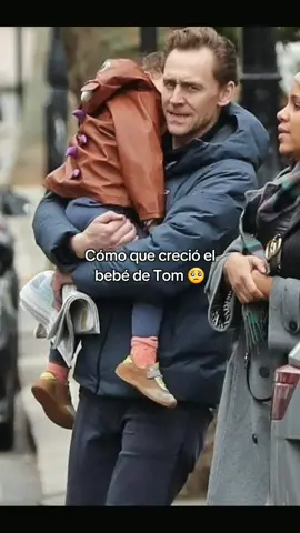 Creció mucho el bb Hiddleston 🥺 #tomhiddleston #twhiddleston #zaweashton #fyp #parati 