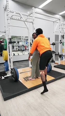 #Fitness #fitnesscouple 