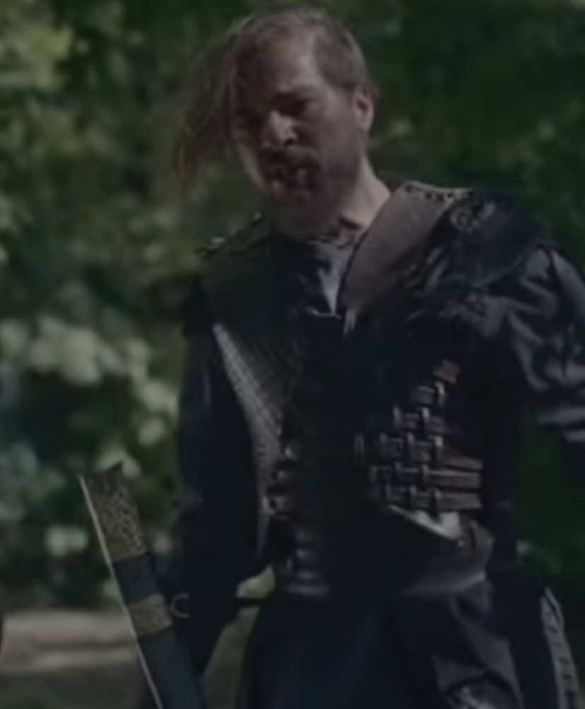 اجل لو شاف اللي مسويه عثمان وش بيقول 💔 #fyp #foryou #تيم_الكاي #dirilişertuğrul #ertugrul 