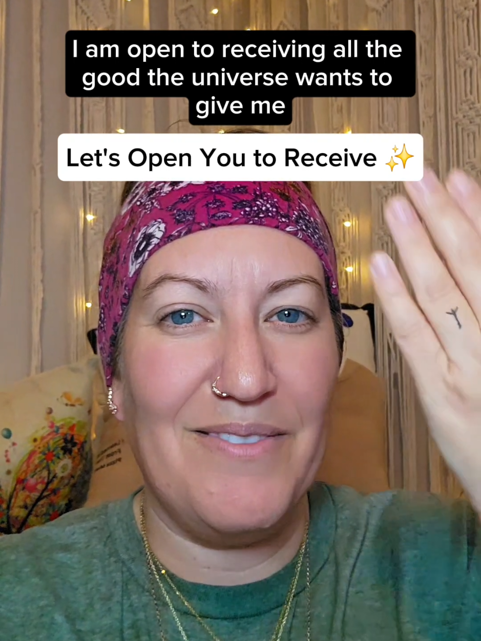 Sometimes the hardest part isn’t manifesting… it’s allowing yourself to actually receive the good things coming your way. Today we’re shifting into open, worthy, receiving energy — the frequency where blessings land easily, opportunities flow in, and your heart finally says “yes, that’s for me.” 💛 Repeat these with me and let your energy field soften + expand. And if receiving feels uncomfortable? That’s normal. That’s just past versions of you catching up to the new timeline you’re stepping into. You deserve good things. You’re safe to have them. You’re meant to have them. ✨ 🙏 If you want to start raising your energy daily, grab my FREE “Raise Your Vibe in 5” guide - link in bio. #energyhealing #receivegoodthings #manifestationtips #worthyofabundance #energieshift 