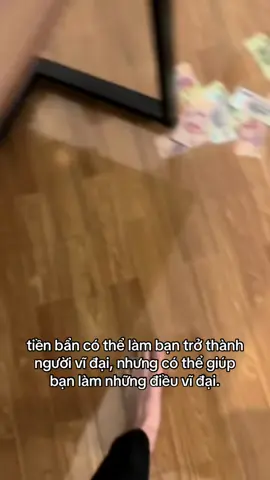 Khi ta nguy nan ai giúp #tiền 