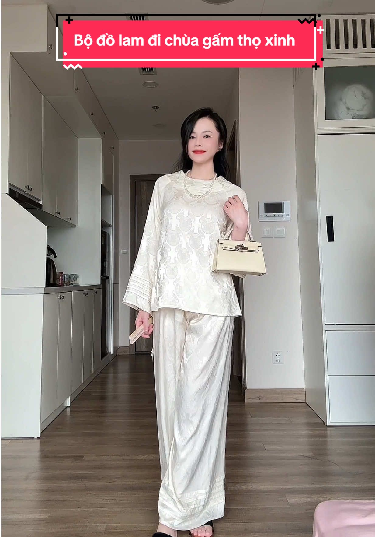 Bộ lam gấm thọ nhẹ nhàng, xinh sang #dolam #quanaodichua #phapphuc #phapphucdichua #phapphuctinhnhi 