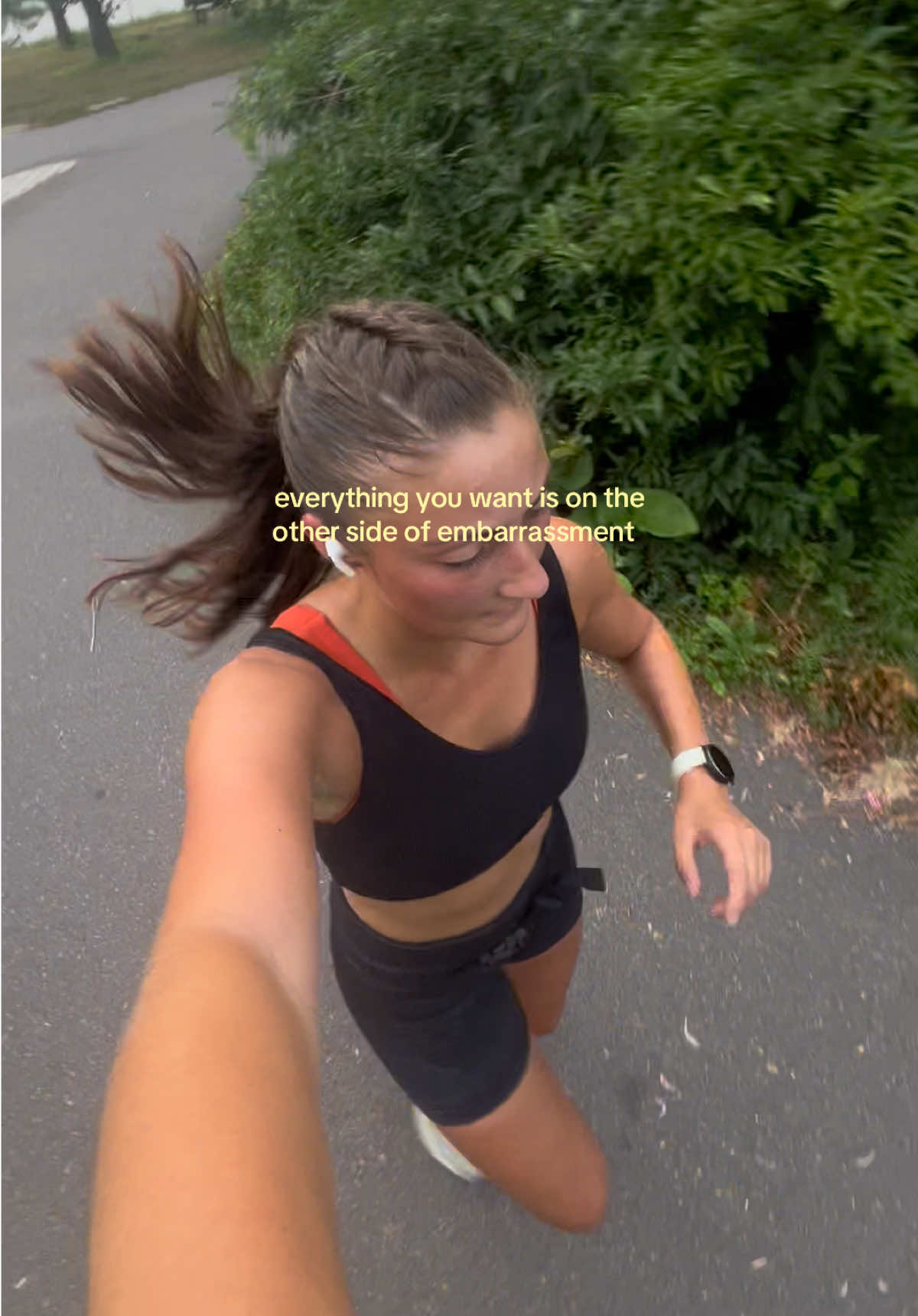 Post it girl cringe is subjective #marathontraining#esplanade 