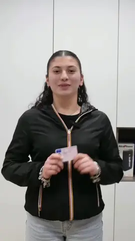 Ottieni la patente online in meno di 10 giorni! Tutto ciò che ti serve è saper guidare; il resto sono solo dettagli. Niente più perdite di tempo o bocciature all'esame. Contattaci subito! #permessodisoggiorno #patenteB #quizpatente #tiktokitalie🇮🇹 #rome 