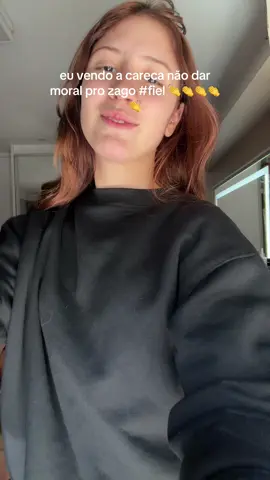 EU ME DIVIRTO VENDO LIVE DELES KKKKKK