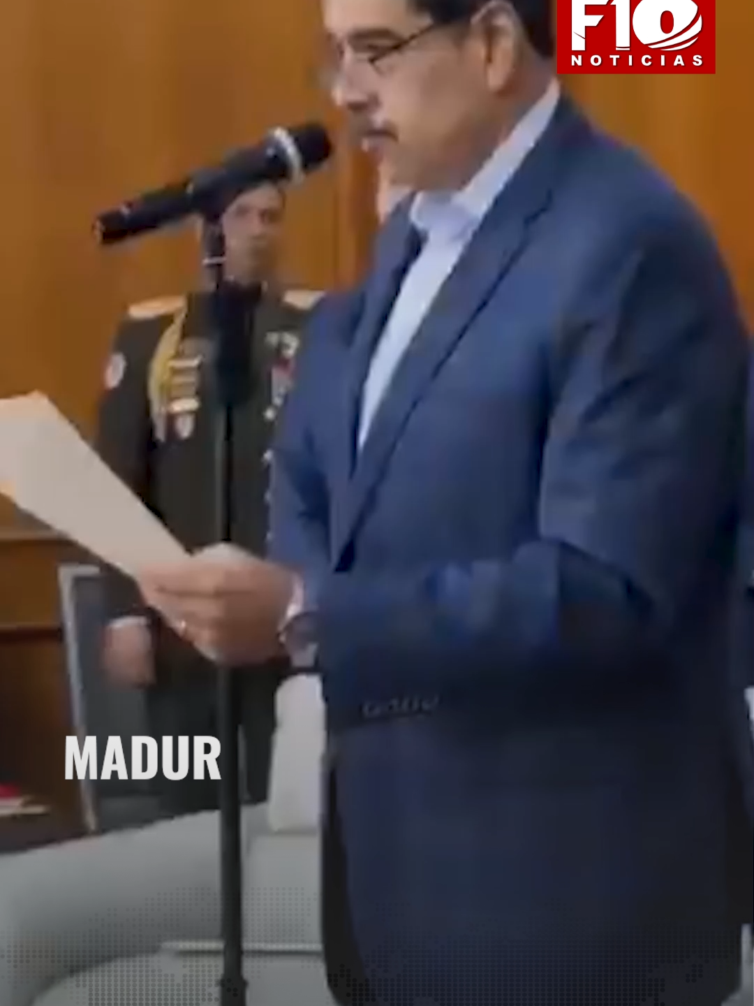 🇻🇪 Maduro declara el palacio presidencial como “altar para glorificar a Dios” Durante el Encuentro Binacional de Oración por la #Paz, el mandatario afirmó que el palacio “es del pueblo” y que desde hoy será un espacio de fe y fortaleza espiritual. Además, reiteró su reconocimiento “al único #Dios real y verdadero” y aseguró que la protección divina seguirá guiando al #país, destacando también su apuesta por el diálogo y la diplomacia.  #F10Bolivia #internacional #venezuela