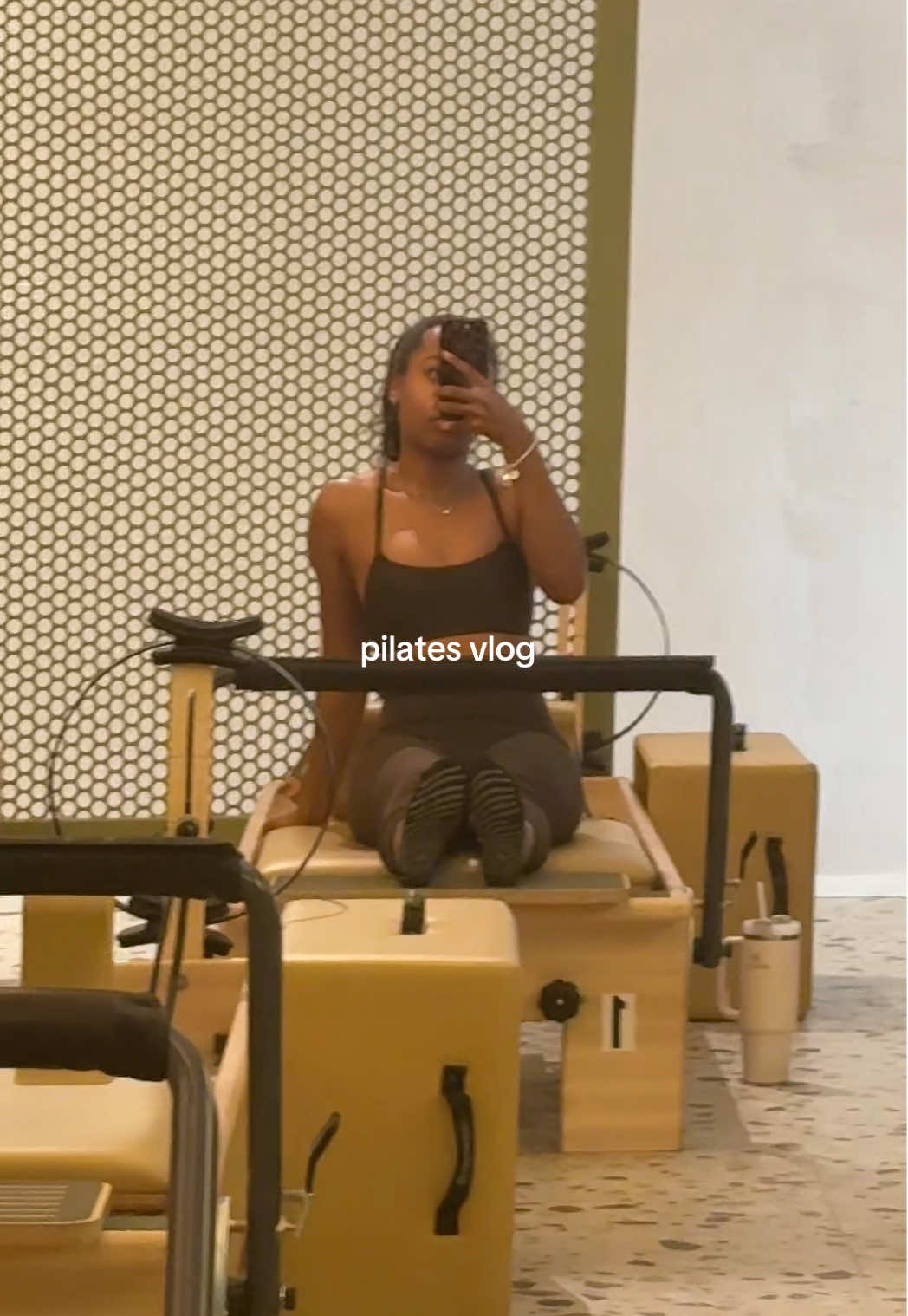pilates vlogggg #studiopilates #pilates #viral 