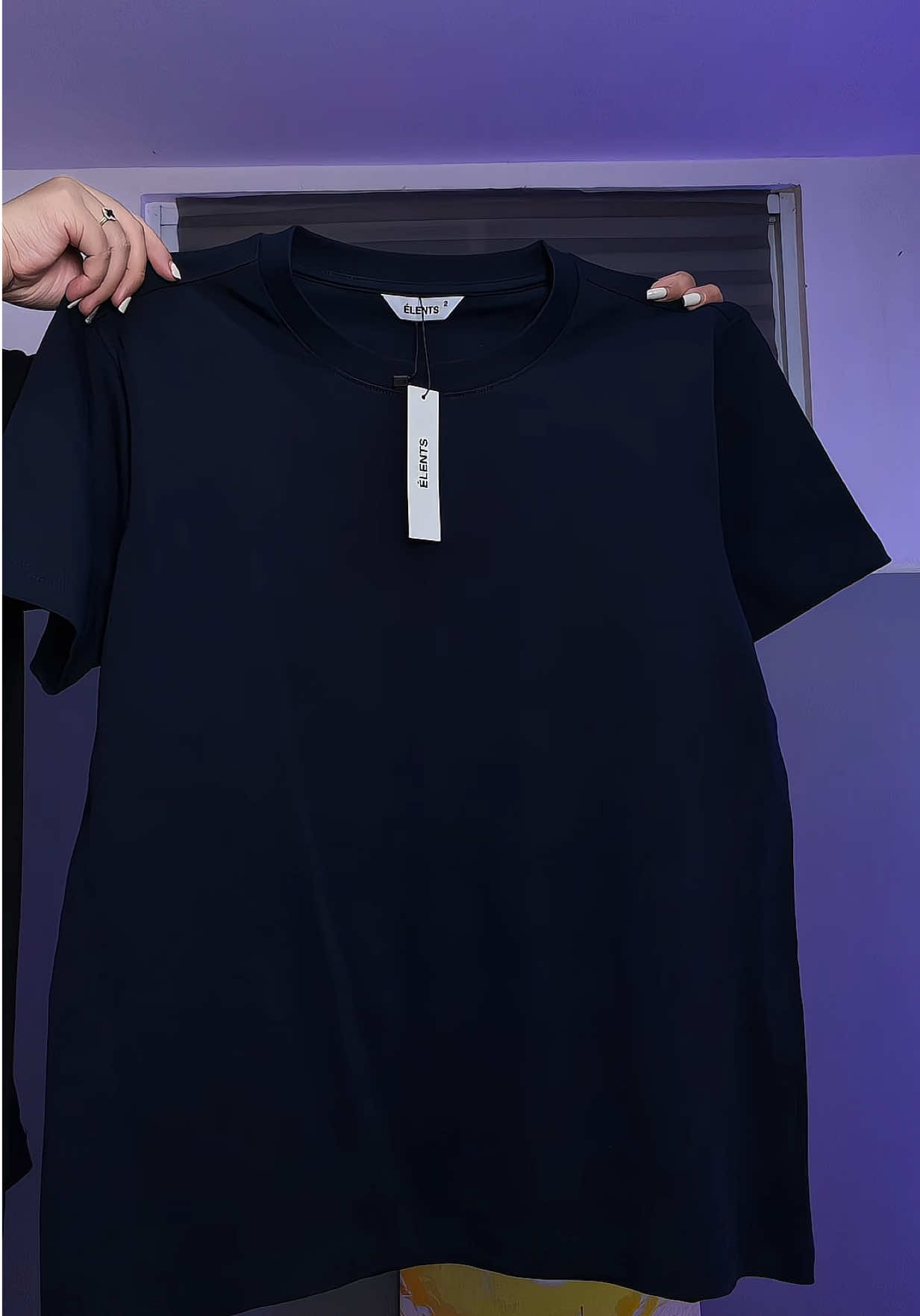 Thun trơn cotton #xuhuong #macdepmoingay #outfit #phoidoxinh #aothun 