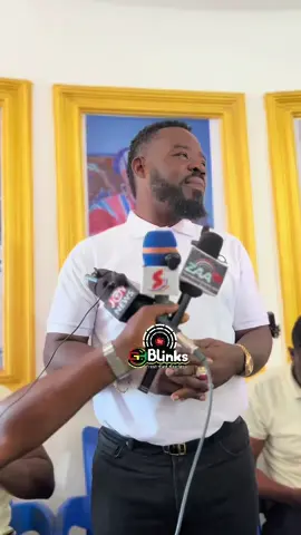 “I don’t expect anything in return for establishing the Food Banks in Tamale. I am not a politician, and I have no political ambition,” — Mr. Richard Nii Armah Quaye sets the record straight at the Dakpema Palace. #ghblinks #tamaletiktokersofficial #GhanaNews #bolgatangatiktok #ghanatiktok🇬🇭 