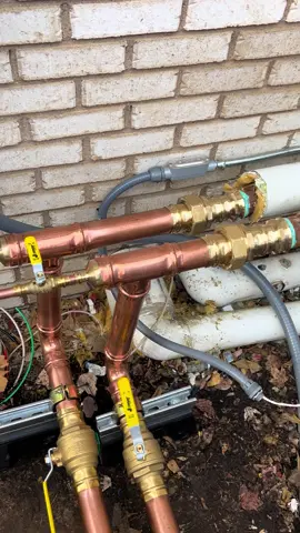 New chiller install small but fun#hvac #unionstrong #dayinthelife 