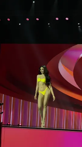 10 10 10 🤍🇹🇭 #veenapraveenar #วีนา #missuniversethailand #บอสณวัฒน์ #missuniverse 