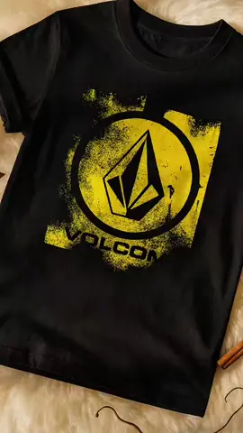 Kaos Pria Design Diamond Kekinian & Trendy dengan Logo Kuning Stylish B #baju #kaos #kaospria #kaosmurah 