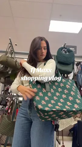 The Zara boots omggg 😍🔥 so many good finds today at tj maxx!!! #tjmaxx #tjmaxxfinds #tjmaxxshopping #tjmaxxshopwithme #shopwithmeattjmaxx 