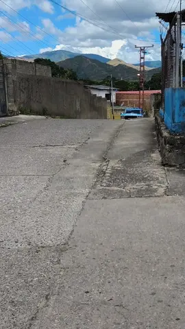 dándole dónde es a los manetos... #ford79elpitufo #ford350 #cisternerosloco.. sin creencia ✈️✈️✈️✈️✈️@Club camiones VNZLA 🤙🏼🇻🇪 @AnthonyMartinez🧩 