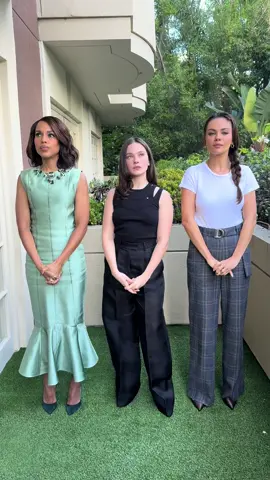 #TFW Knives Out: Wake Up Dead Man drops in theaters in ONE WEEK!!!!!