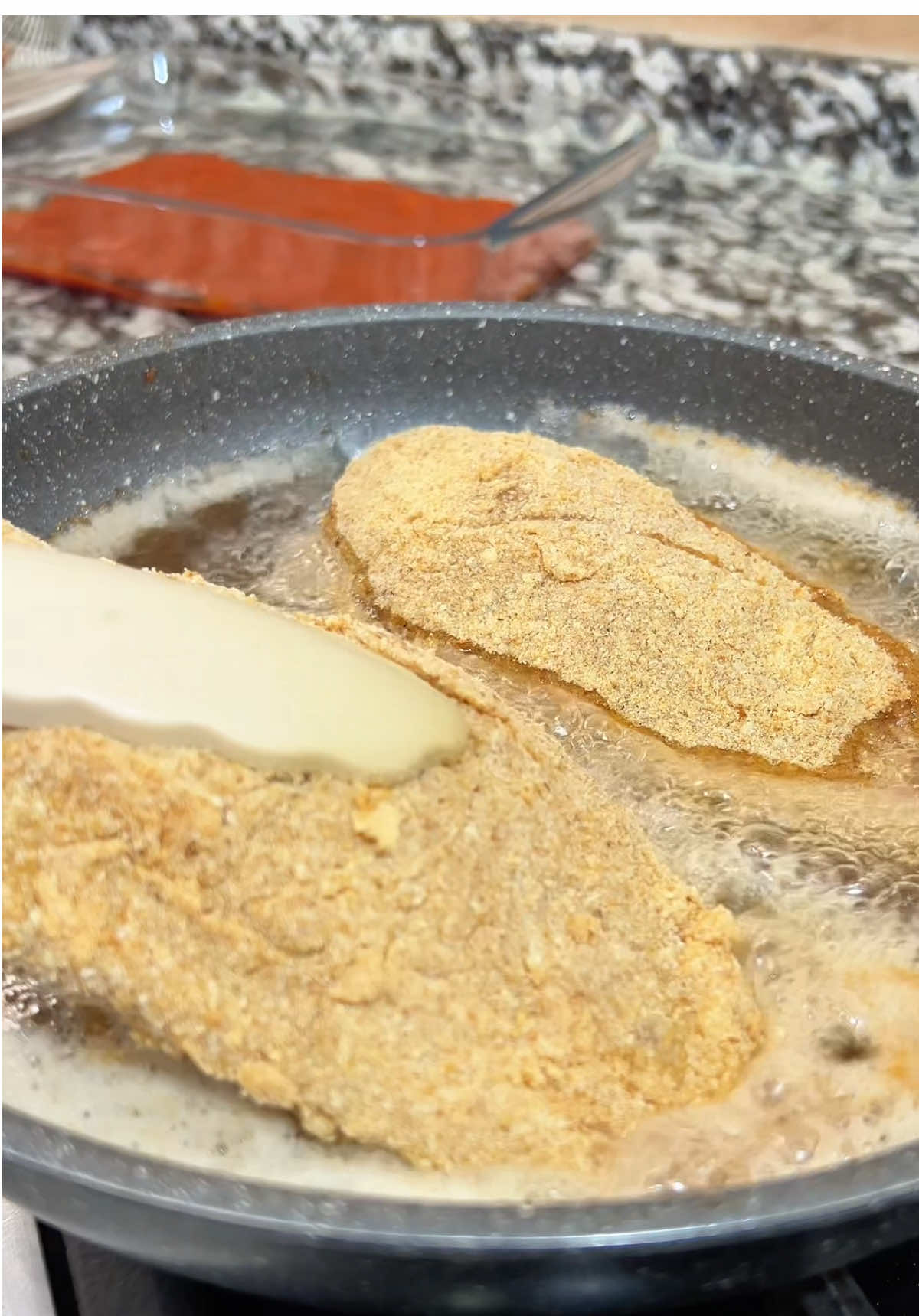 صدور الدجاج البانيه بحشوة الجبن❤️ رابط قناتي في البايو! #دجاج #صدور_دجاج #وصفة_سهلة #وصفات_تونسية #fyp 