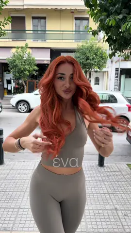 GIVEAWAY: Τοποθέτηση extension  Όροι συμμετοχής:  Follow: @QUEEN BY DIMITRA | I. +@Dimitra ilia_ + εμένα  Tag 1 φίλο στο σχόλια !! * Ο διαγωνισμός θα λήξει 27/11 ❤️#giveaway #extensions #hair #fy #extensionshair 