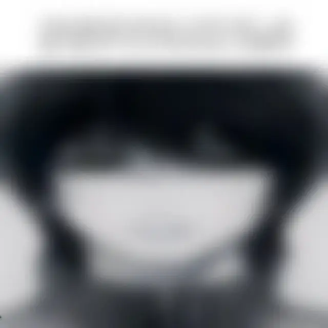 «Добро» — это многозначное слово, которое может означать: Нравственное понятие: Положительные нравственные ценности, противоположность злу. Это стремление к благу, помощь другим и бескорыстные поступки.  Материальные ценности: Имущество, вещи («нажитое добро»).  Разрешение или согласие: Положительный ответ на просьбу («дать добро»).  Приветствие: В выражении «добро пожаловать», которое означает радушное приветствие.  Другие значения: Музыкальный инструмент (резонаторная гитара) или название буквы «Д» в старых алфавитах.  Более подробное описание значений В этике и философии: Добро — это категория, которая описывает всё хорошее, полезное и направленное на благо. Его часто противопоставляют злу.  В разговорной речи: «Делать добро» означает совершать хорошие поступки, помогать другим.  «Наживать добро» означает накапливать имущество, вещи.  «Дать добро» означает получить разрешение или согласие на что-либо.  В других контекстах: «Добро пожаловать!» — это приветствие гостю.  «Не к добру» — фраза, предвещающая несчастье. #real 