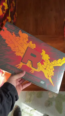 I really like birds #pokemon #moltres #charizard 