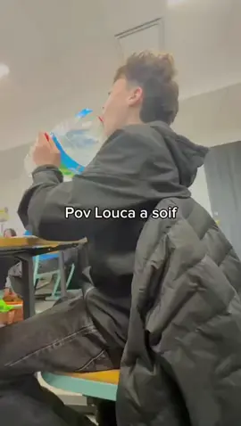 J’ai failli cracher 🤣🤣  #pourtoii #fyp #drole #cestpasop #faitemoipercewesh 