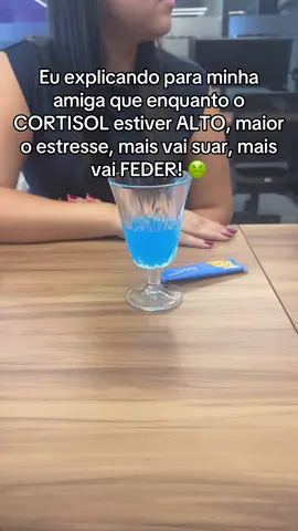 Expliquei e indiquei esse sachê azul que ajuda a regular o cortisol. #cortisol #suor #odor #fedor #clt 
