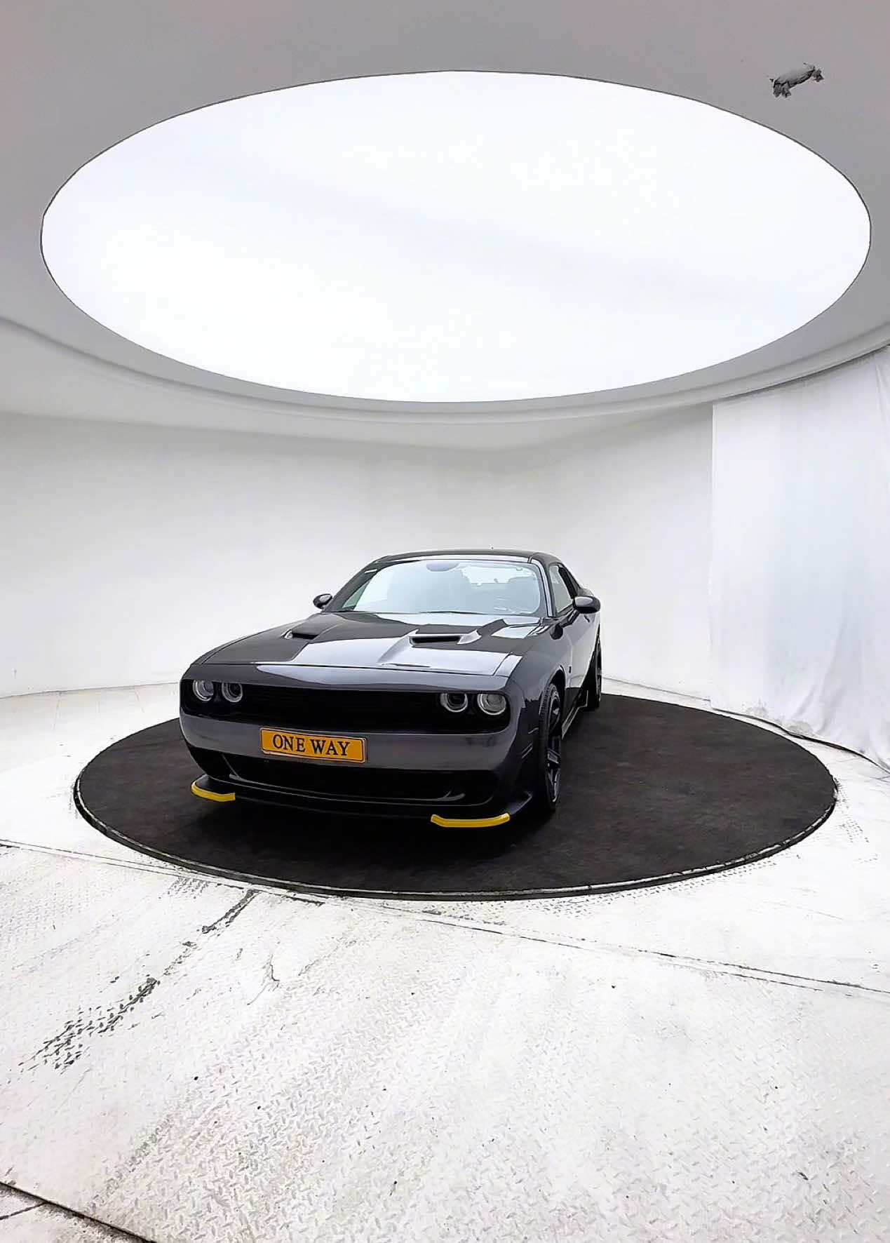 لەقتە خۆشەکە 🔥#onewayautostudio #tishkghafar #dodgechallenger#dodge2016#shtyjwanwtaybat